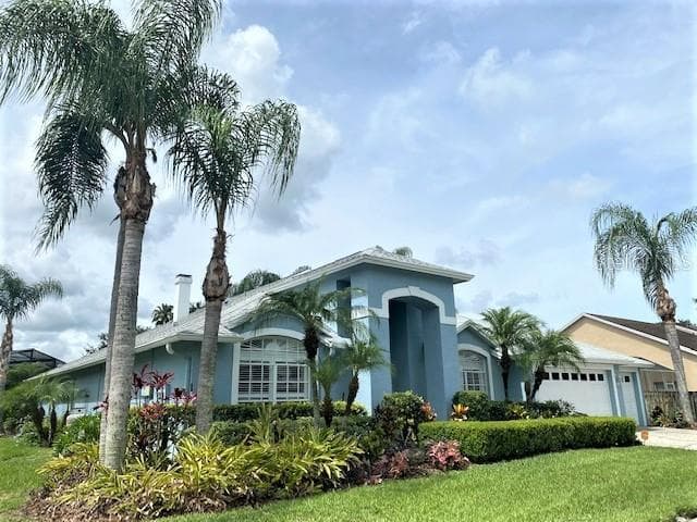 10031 COLONNADE DRIVE TAMPA, FL 33647