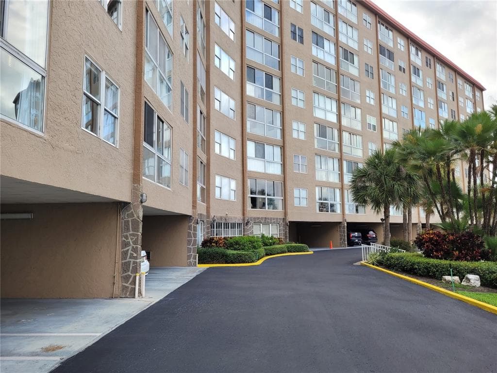 4939 FLORAMAR TERRACE UNIT 909