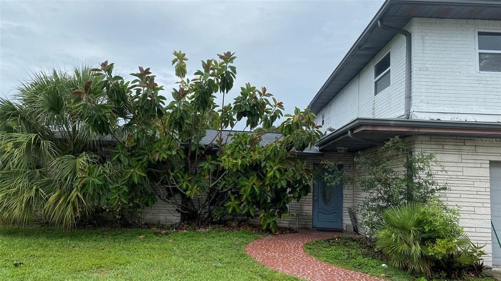 616 LEMONWOOD DRIVE OLDSMAR, FL 34677