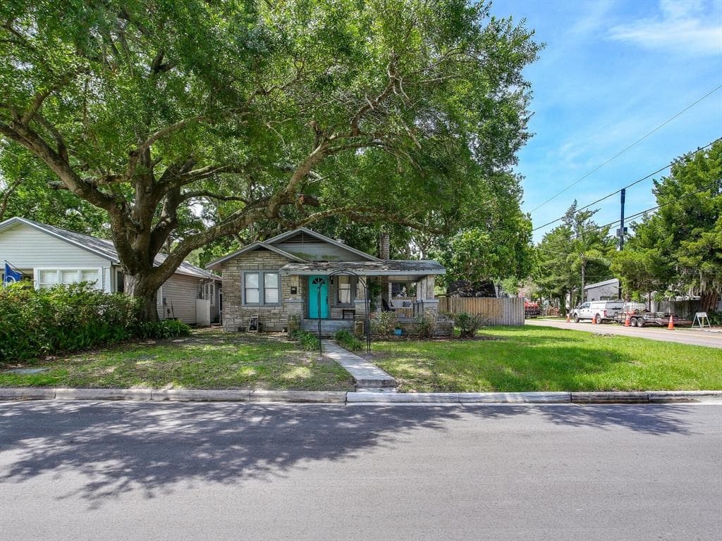 3518 W OBISPO STREET TAMPA, FL 33629