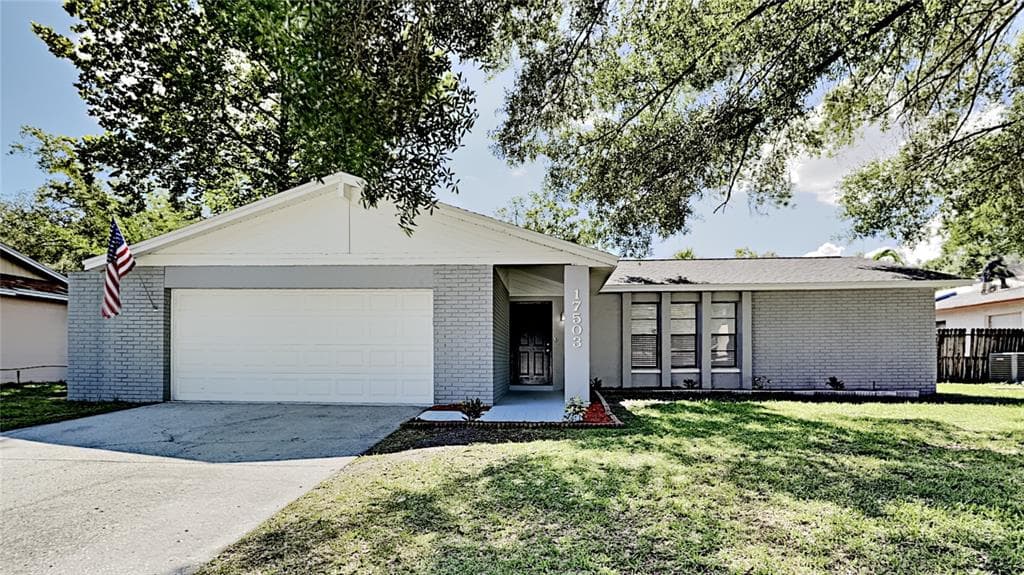 17503 CRANBROOK DRIVE LUTZ, FL 33549