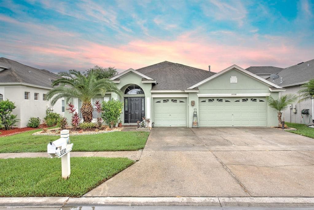 31330 ANNISTON DRIVE WESLEY CHAPEL, FL 33543