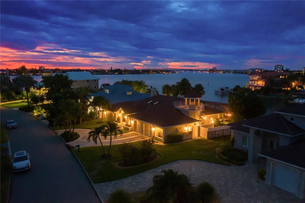 267 6TH AVENUE N TIERRA VERDE, FL 33715