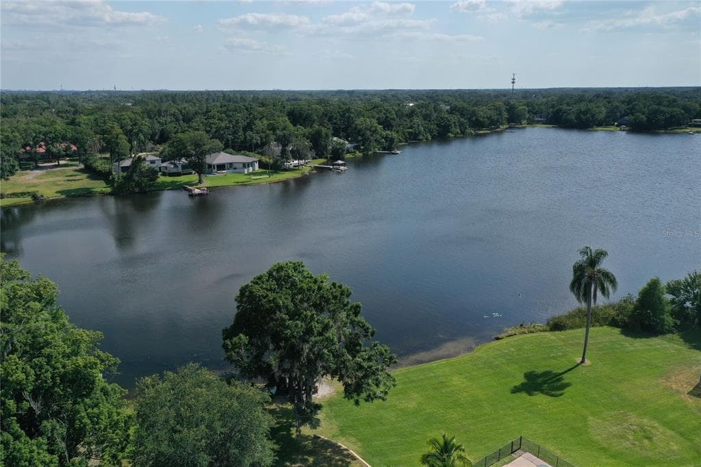 13505 WESTSHIRE DRIVE TAMPA, FL 33618