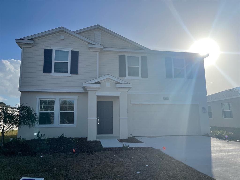 9337 REVERE AVENUE LEESBURG, FL 34788