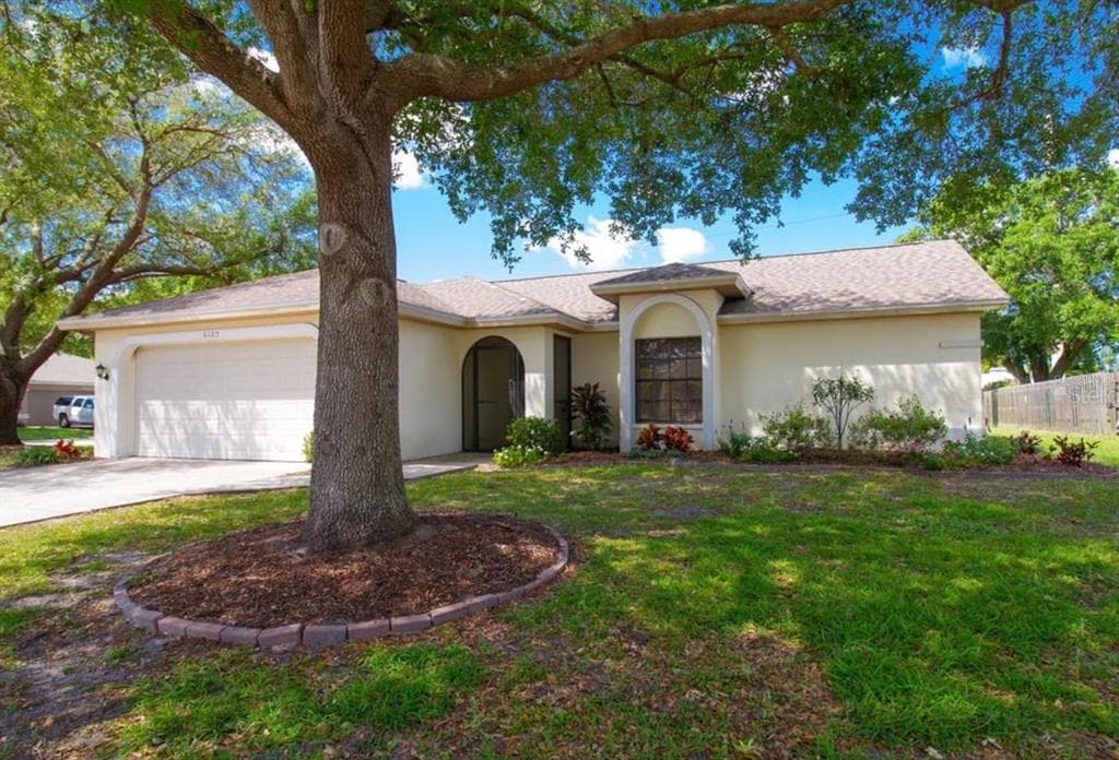 6105 64TH DRIVE E PALMETTO, FL 34221
