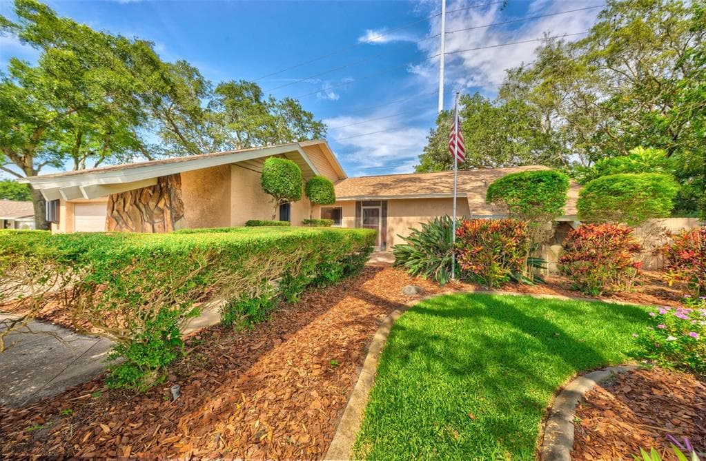 500 FERNSHIRE DRIVE PALM HARBOR, FL 34683