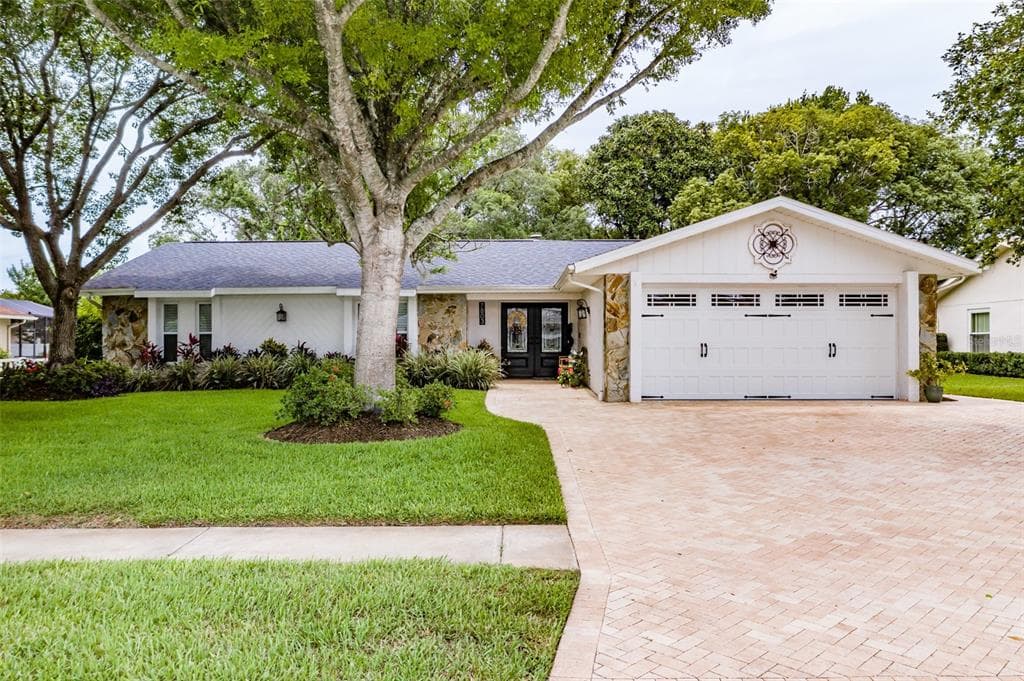 7803 SNAPPING TURTLE COURT HUDSON, FL 34667