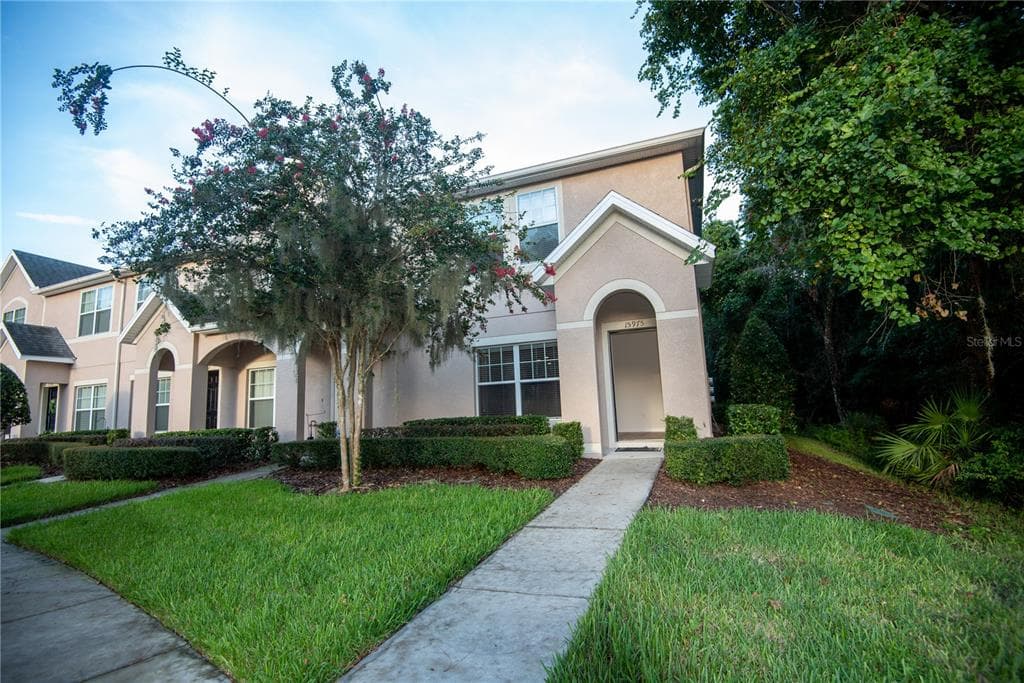 15975 FISHHAWK VIEW DRIVE LITHIA, FL 33547