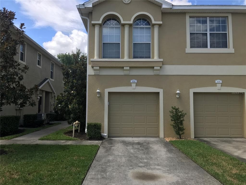 9054 MOONLIT MEADOWS LOOP RIVERVIEW, FL 33578