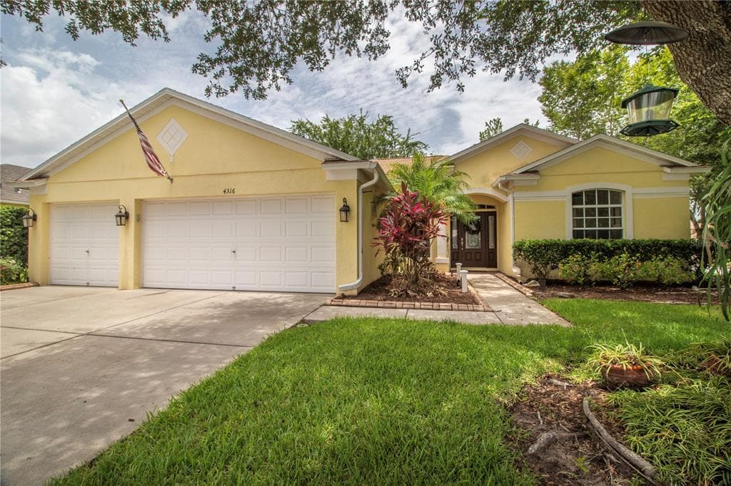 4316 ORANGE RIDGE COURT VALRICO, FL 33596