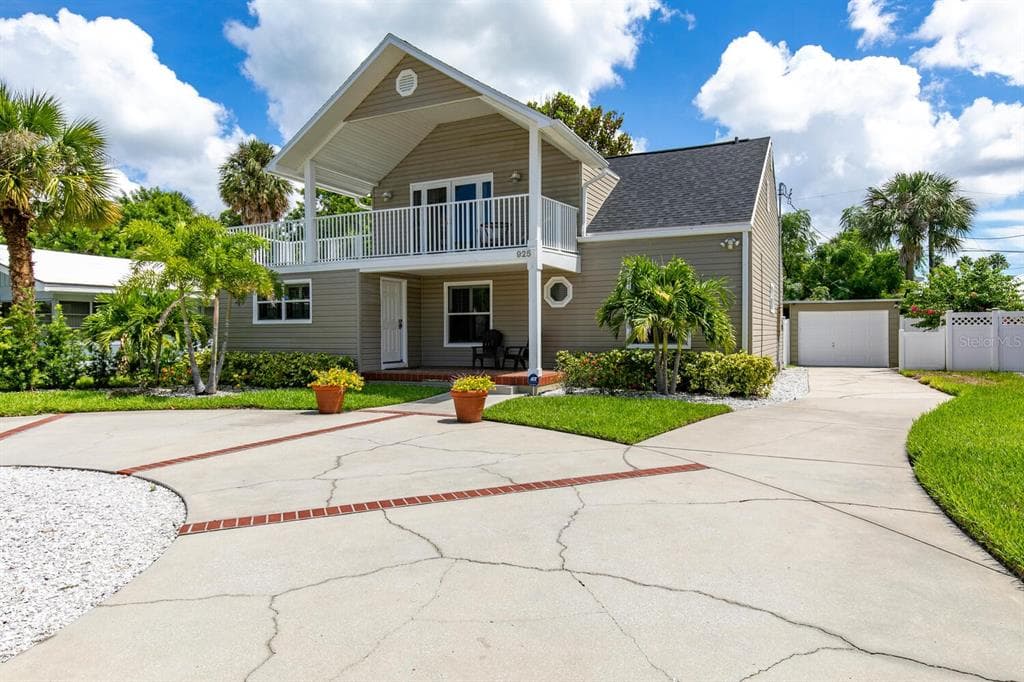 925 ELDORADO AVENUE CLEARWATER, FL 33767