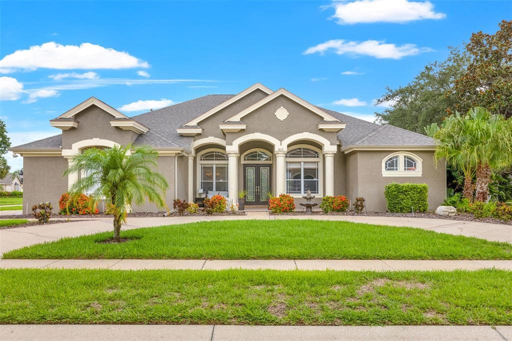 3879 MORENO DRIVE