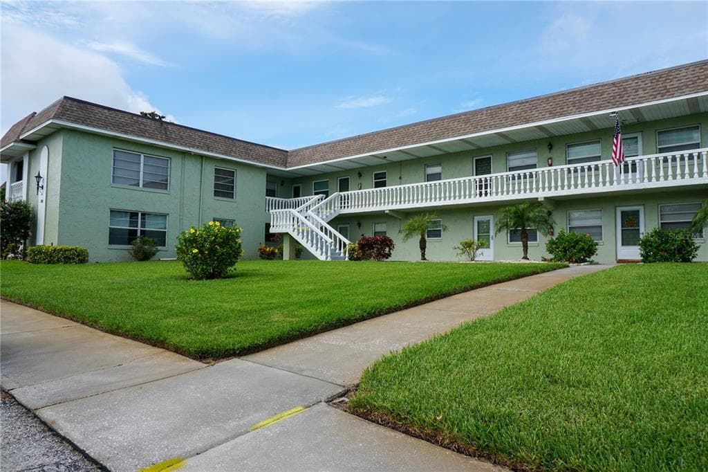 1250 S PINELLAS AVENUE UNIT 311 TARPON SPRINGS, FL 34689