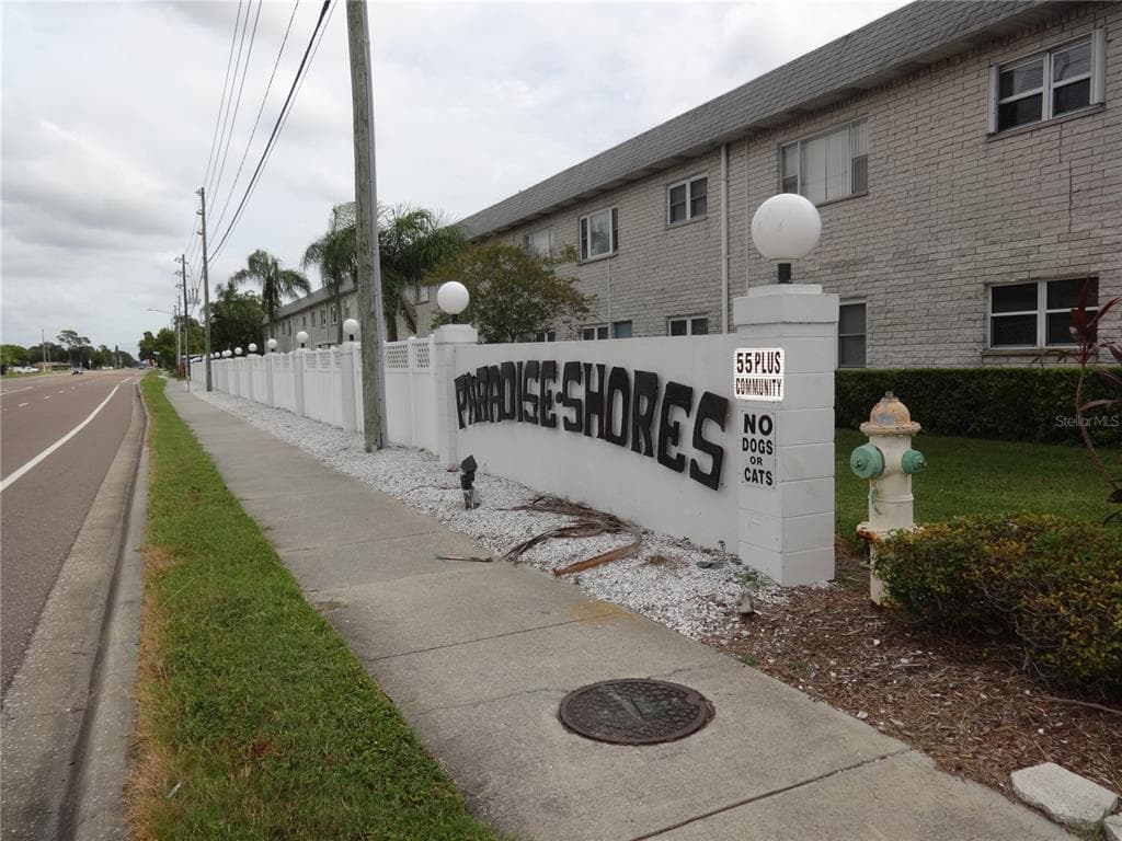 5357 81ST STREET N UNIT 23 ST PETERSBURG, FL 33709