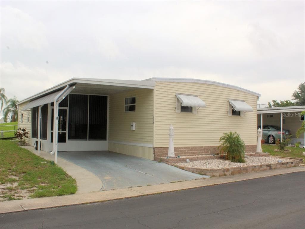13 THATCH PALM STREET W UNIT 13 LARGO, FL 33770