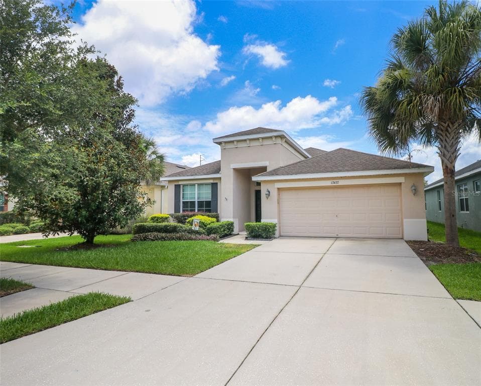 17437 CHELSEA DOWNS CIRCLE LITHIA, FL 33547