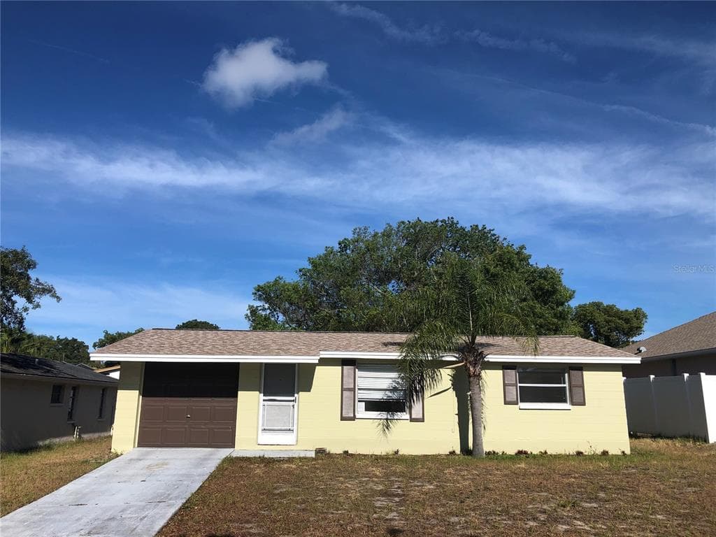 9121 GRAY FOX LANE PORT RICHEY, FL 34668