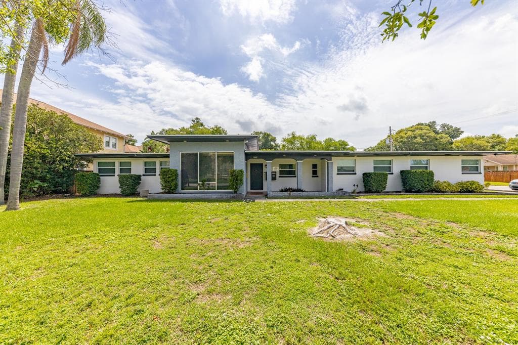 5009 N CENTRAL AVENUE TAMPA, FL 33603