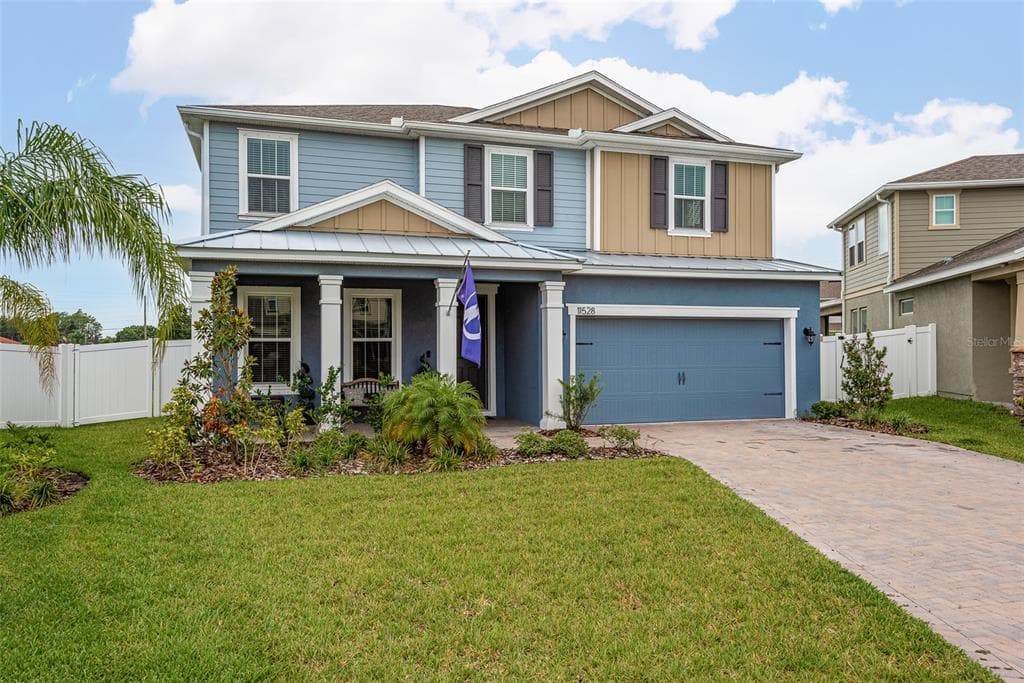 11528 NAVEL ORANGE WAY