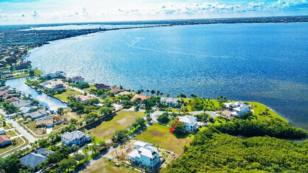 21441 HARBORSIDE BOULEVARD PORT CHARLOTTE, FL 33952