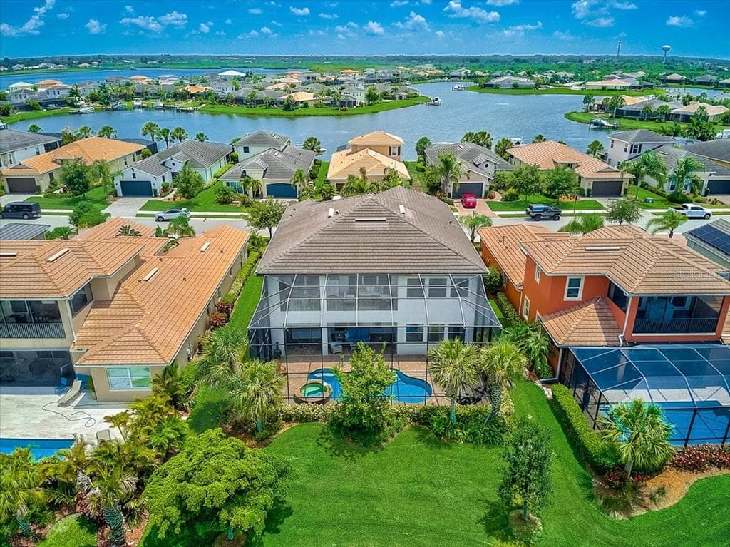 5216 TIDEWATER PRESERVE BOULEVARD BRADENTON, FL 34208