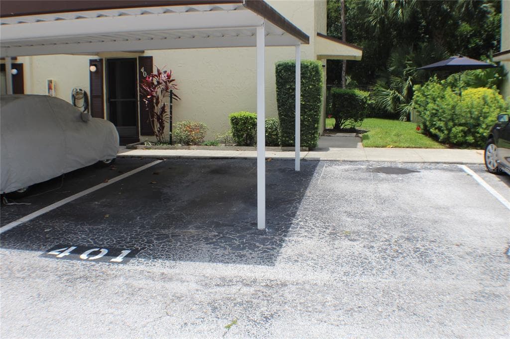 501 E BAY DRIVE UNIT 401 LARGO, FL 33770