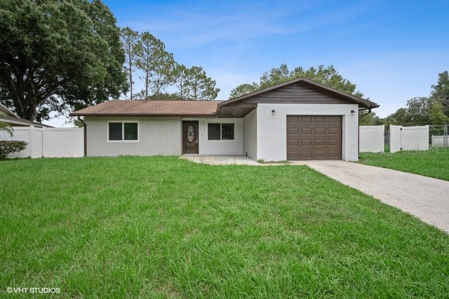 4723 PRESIDENTIAL STREET SEFFNER, FL 33584