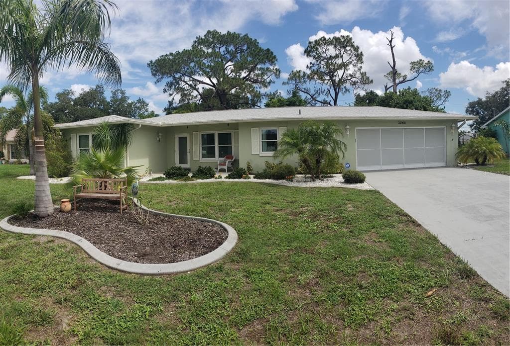 22416 LEWISTON AVENUE PORT CHARLOTTE, FL 33952