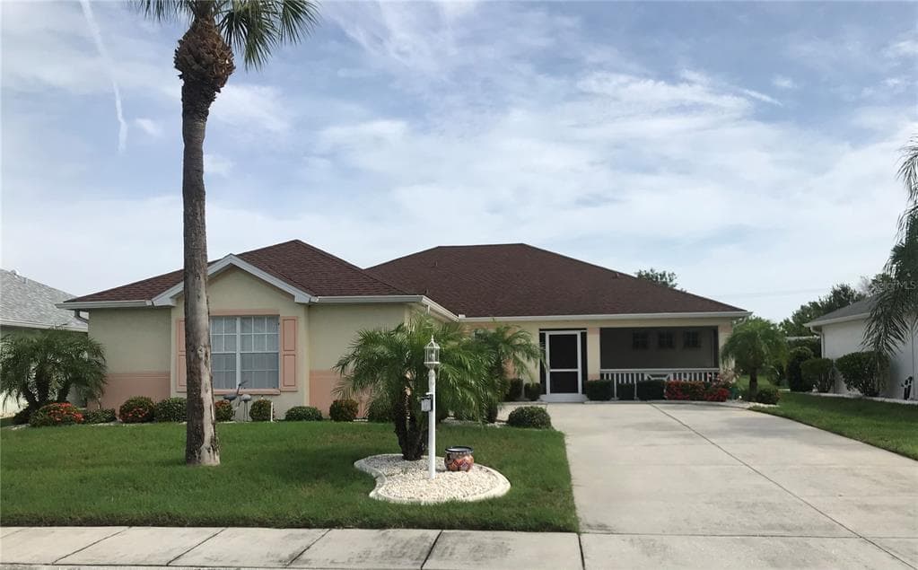 2330 EMERALD LAKE DRIVE SUN CITY CENTER, FL 33573