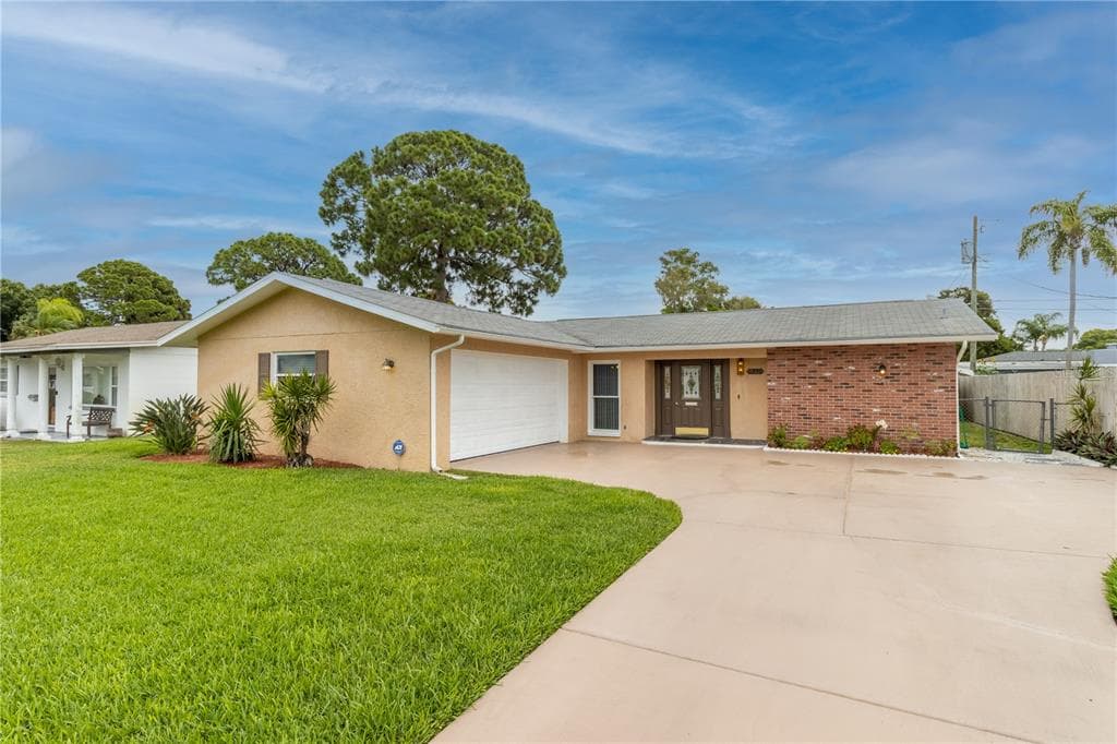 6230 CANTON STREET S ST PETERSBURG, FL 33712