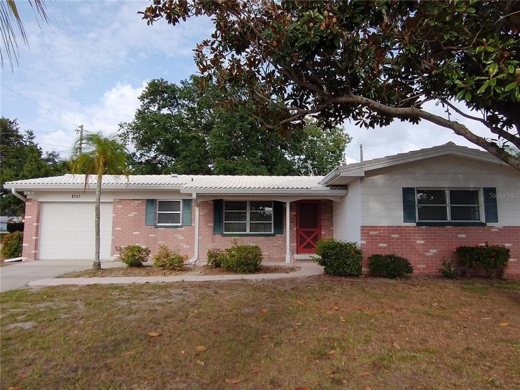 8347 137TH LANE SEMINOLE, FL 33776