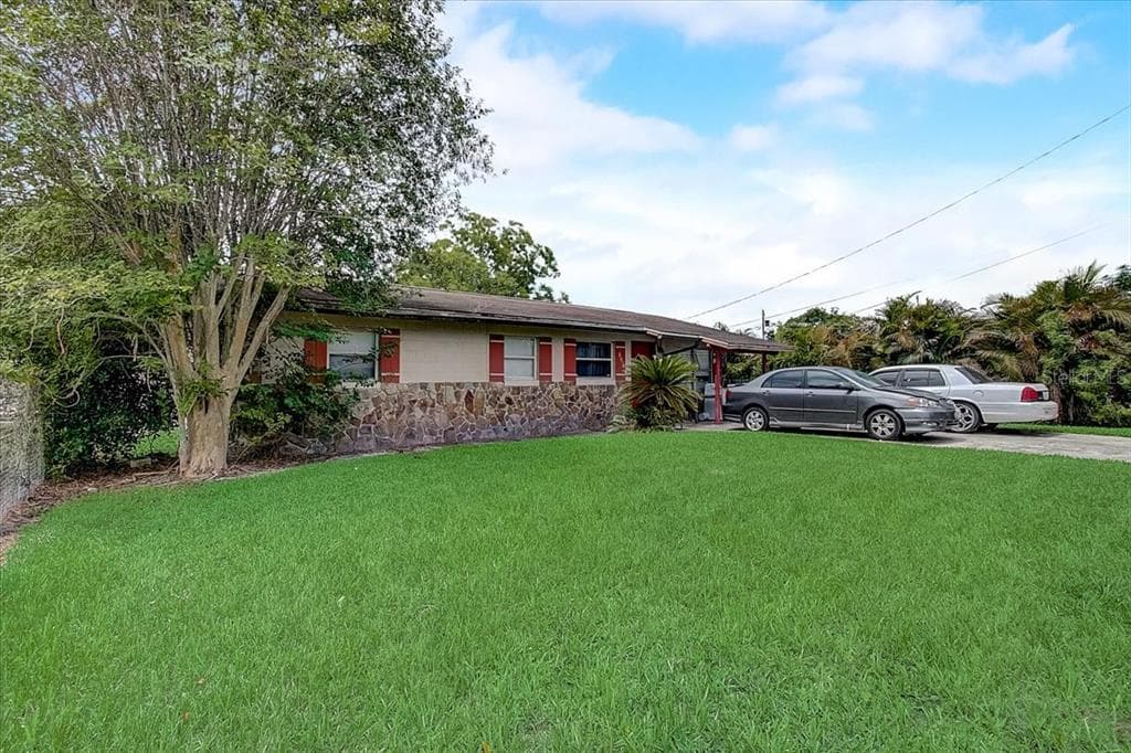 351 AMADOR CIRCLE ORLANDO, FL 32810