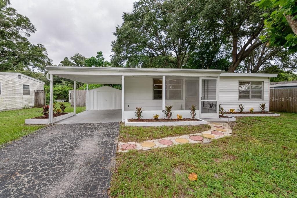 118 MELODY LANE LARGO, FL 33771