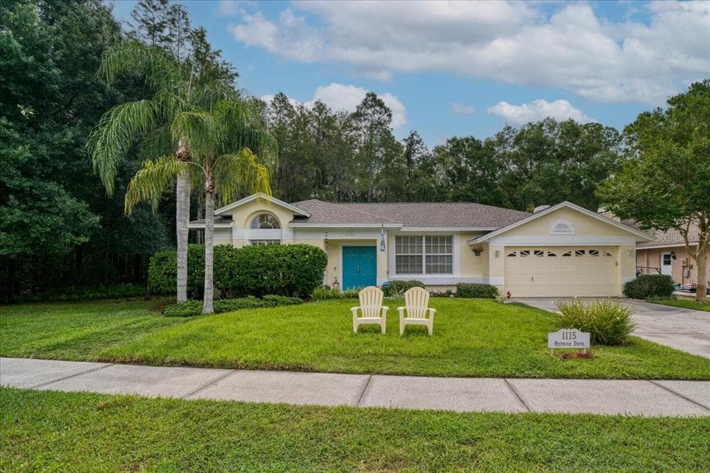 1115 MISTWOOD DRIVE TARPON SPRINGS, FL 34688