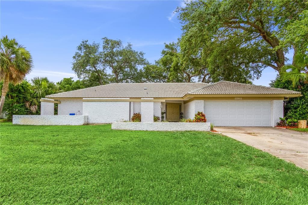 13941 JOYCE DRIVE