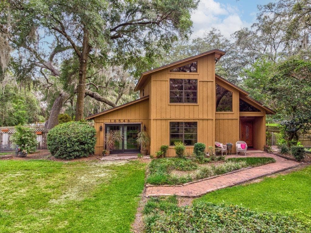 18549 DAKOTA ROAD