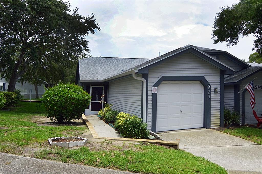 39650 US HIGHWAY 19 N UNIT 711 TARPON SPRINGS, FL 34689