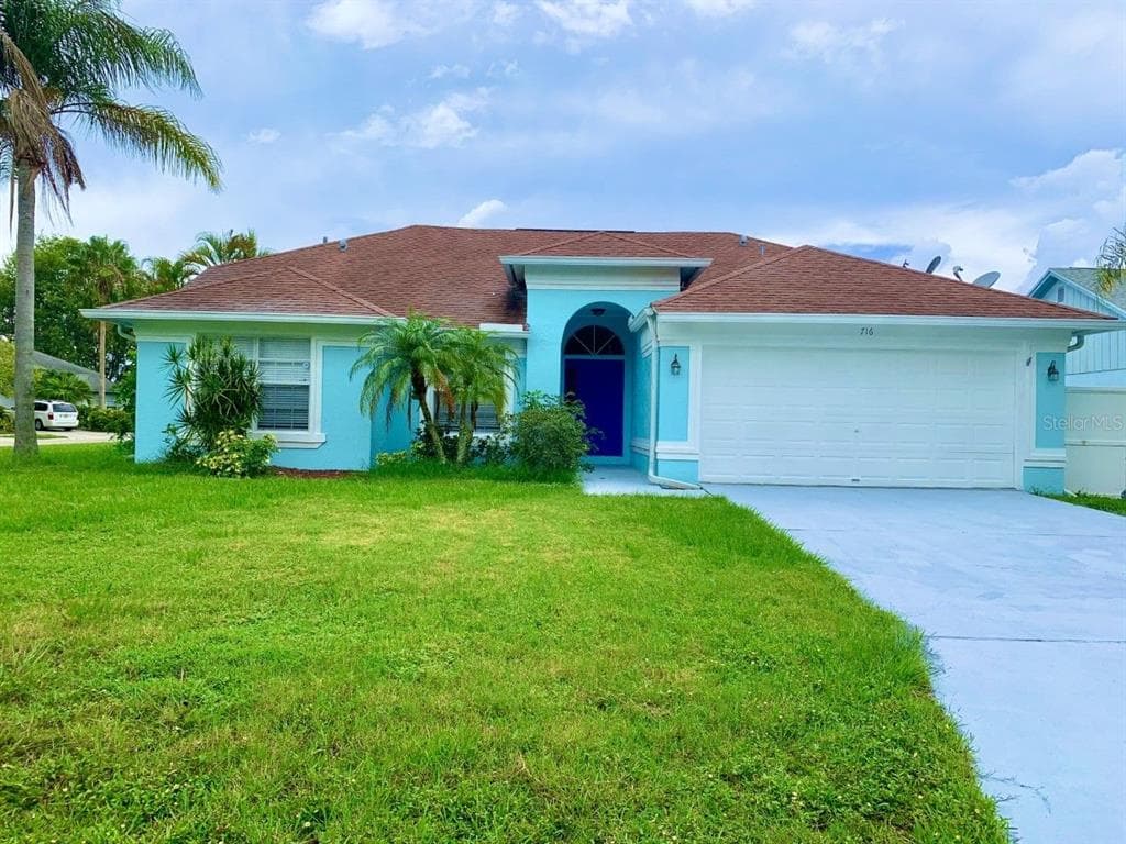 716 46TH STREET E BRADENTON, FL 34208