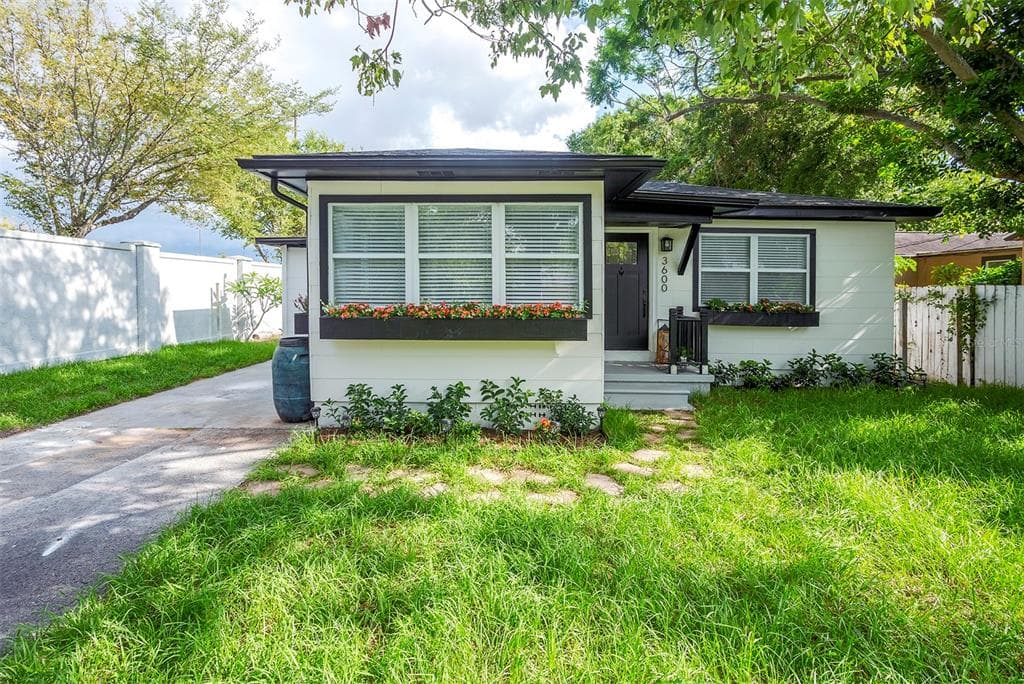 3600 42ND AVENUE N ST PETERSBURG, FL 33714
