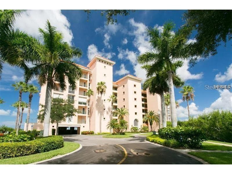 4830 OSPREY DRIVE S UNIT 203 ST PETERSBURG, FL 33711