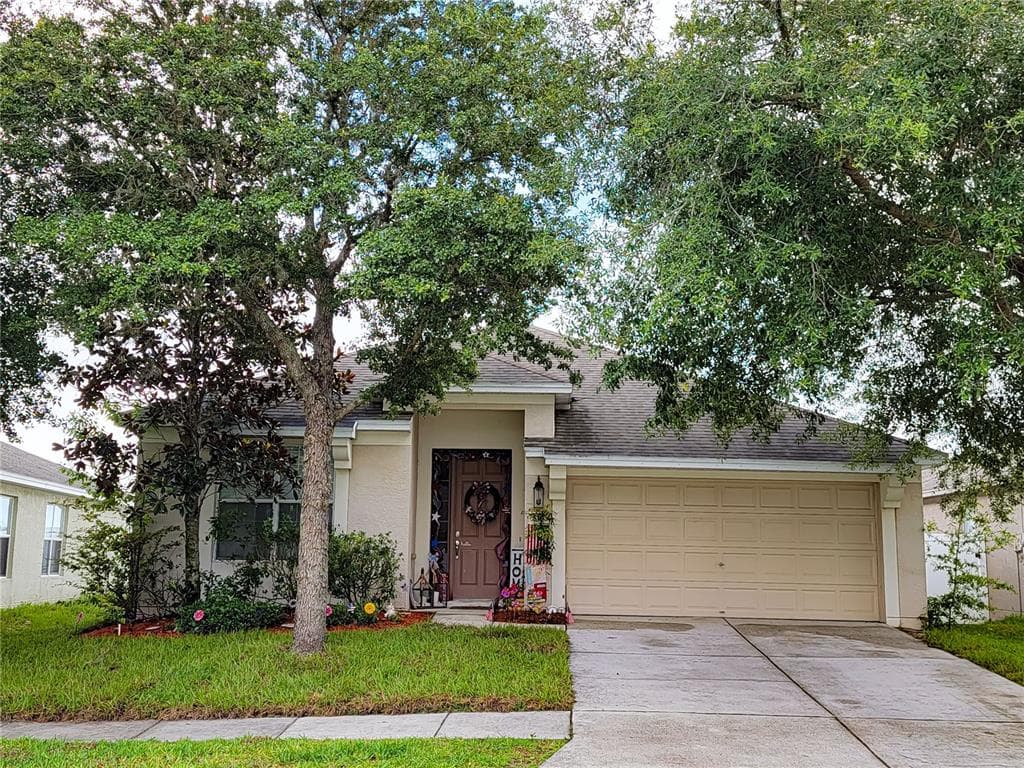 619 NODDING SHADE DRIVE BROOKSVILLE, FL 34604