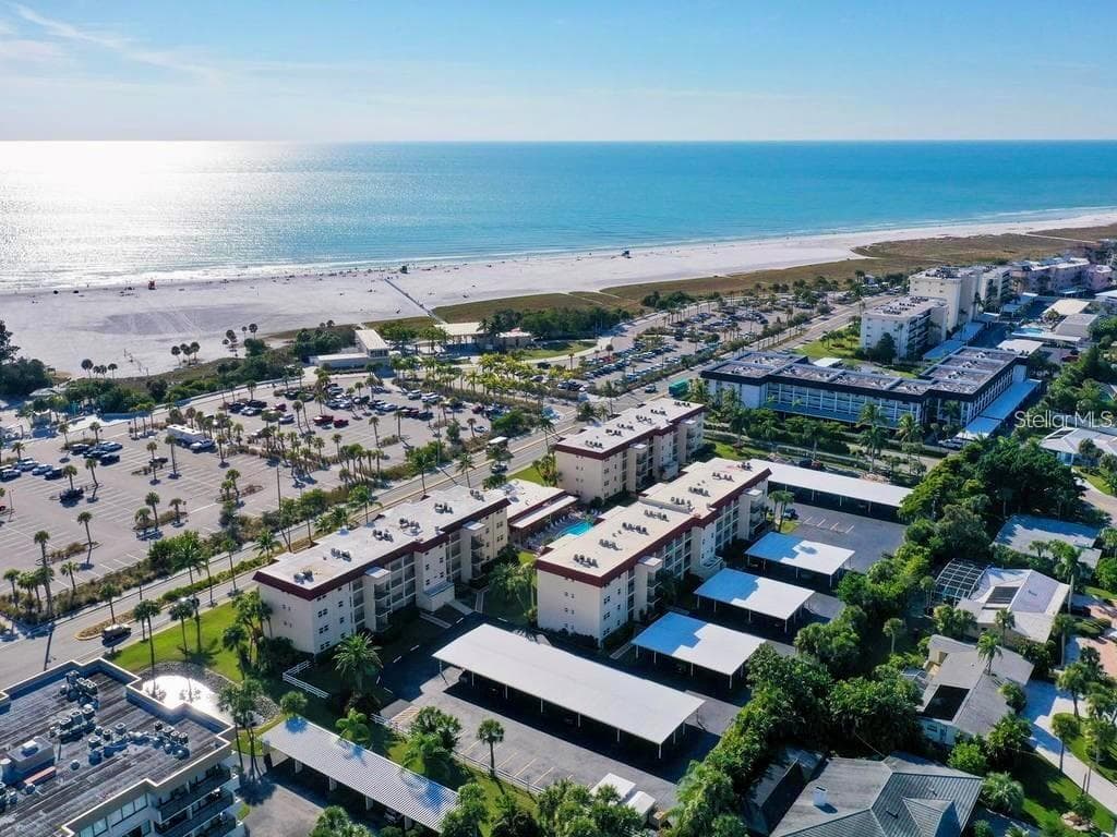 925 BEACH ROAD UNIT 107B SARASOTA, FL 34242