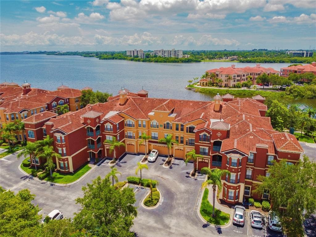 2757 VIA CIPRIANI UNIT 1131B CLEARWATER, FL 33764