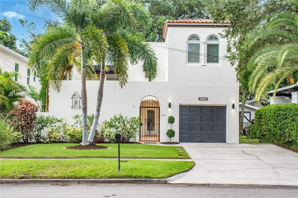 3718 W SANTIAGO STREET TAMPA, FL 33629