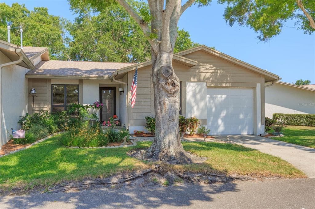 11414 94TH STREET UNIT 11414 LARGO, FL 33773