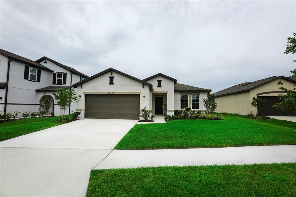 13439 PALMERA VISTA DRIVE RIVERVIEW, FL 33579