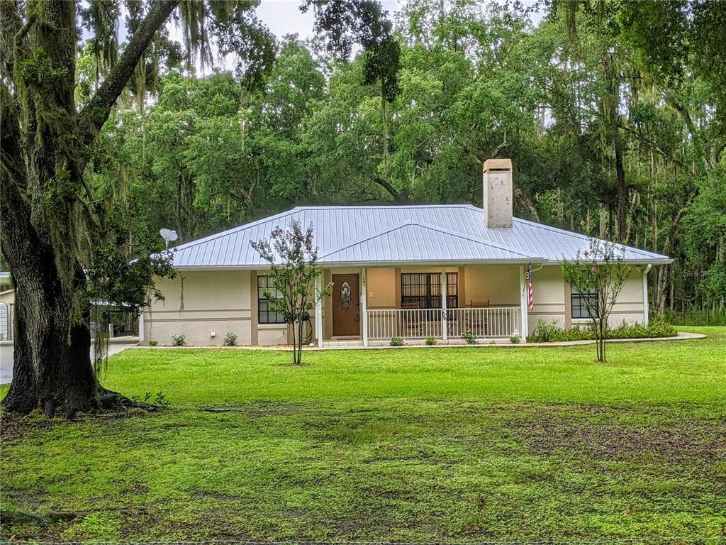 303 E HUNTER ROAD