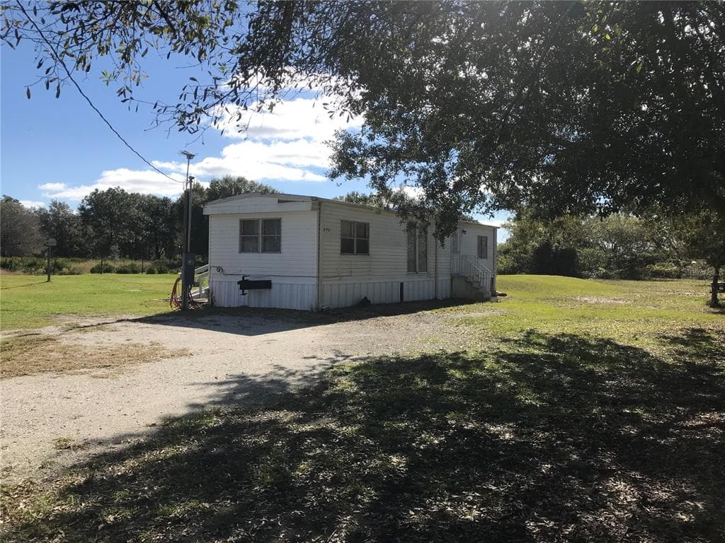 1272 NE CROSS AVENUE ARCADIA, FL 34266