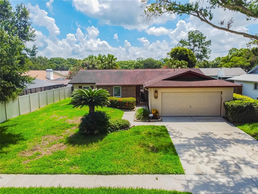 14909 WINTERWIND TAMPA, FL 33624